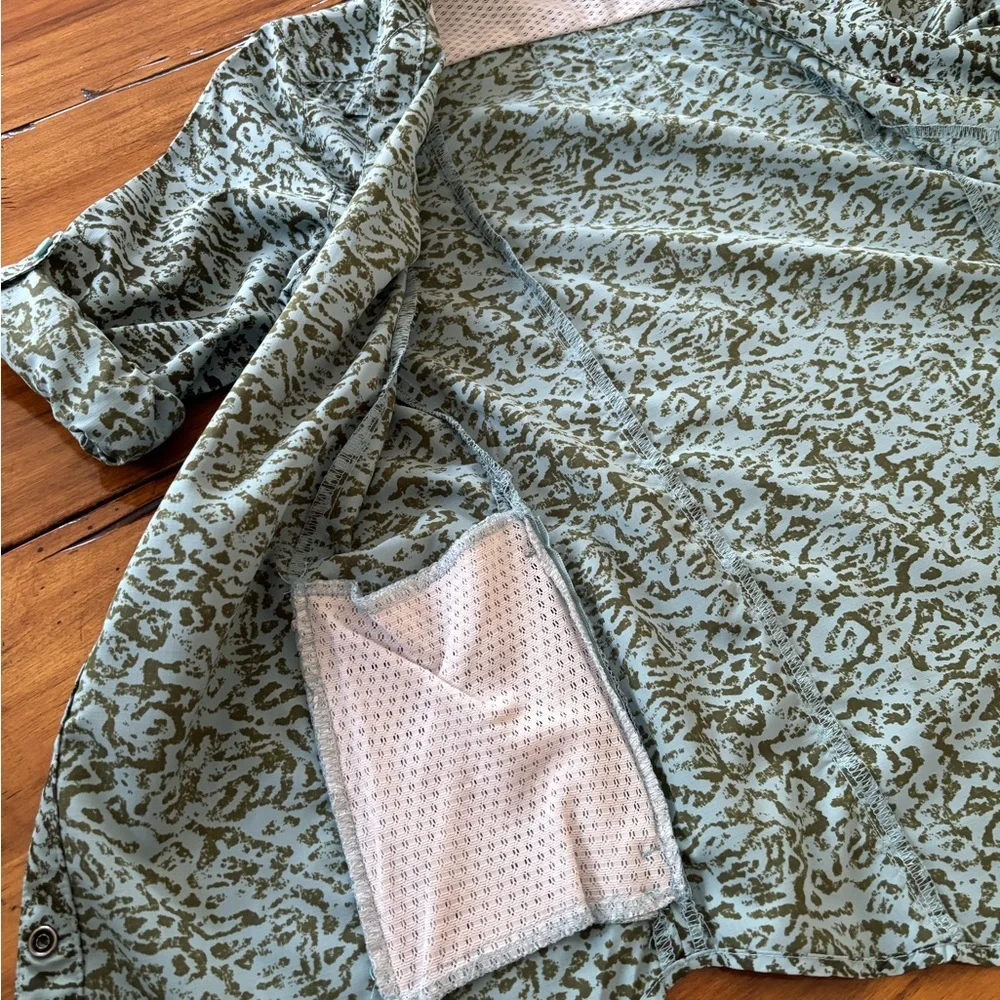 Royal Robbins Green Blue Button Down Shirt 3/4 Sleeve Fitted